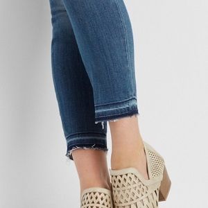 CLOSET BLOWOUT distressed hem skinnies